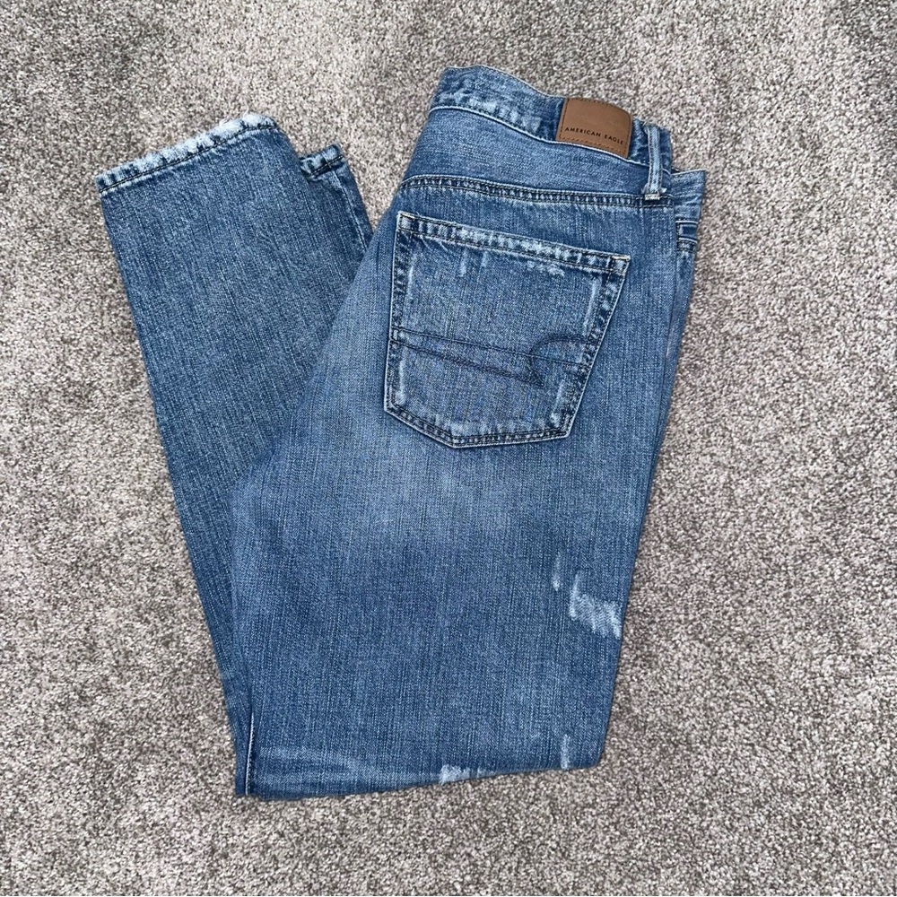 American Eagle Hi Rise Girlfriend Jeans